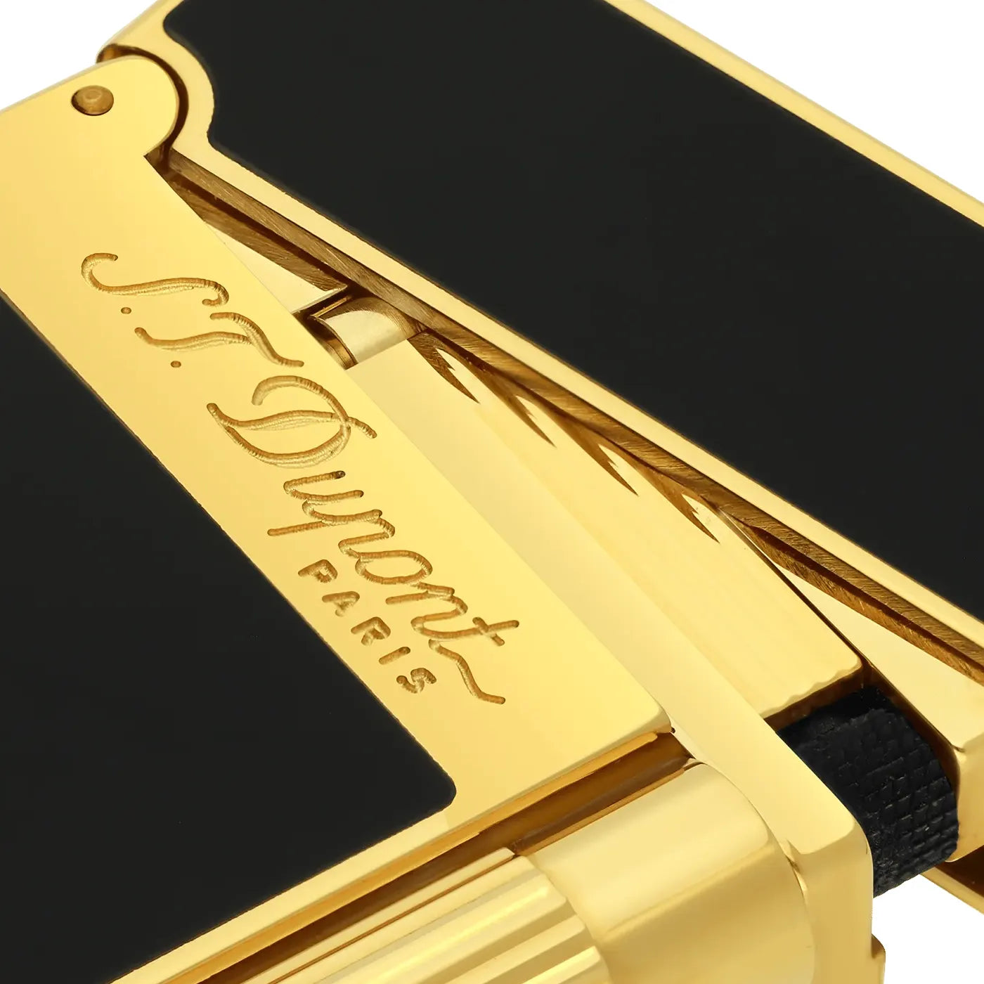 S.T. Dupont Ligne 2 Black Lacquer Yellow Gold Lighter